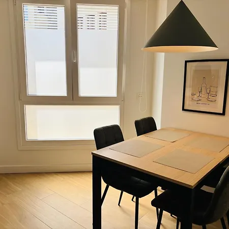 Dorre Luzea Apartamentuak Διαμέρισμα Zarautz