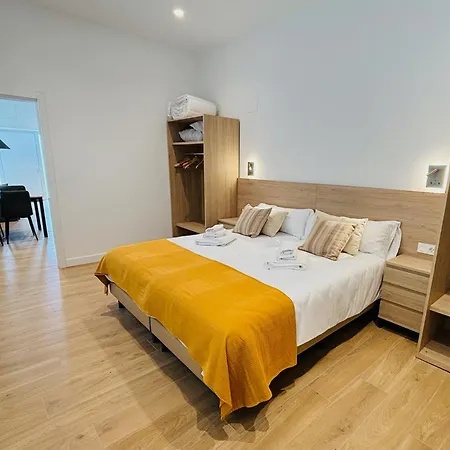 Dorre Luzea Apartamentuak 아파트 자라우츠